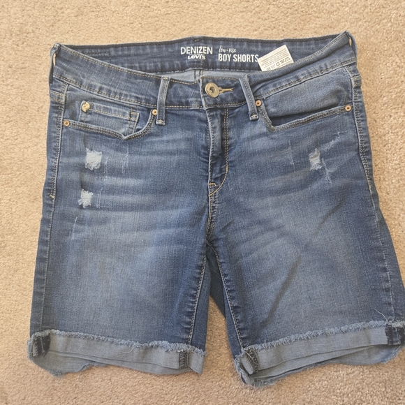 Denizen from Levi's Women's Distressed Blue Jean Shorts - Picture 1 of 3